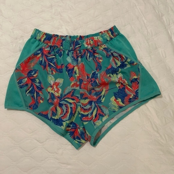 ZELOS Women’s Running Shorts green/blue w/underlines.  Size M - Picture 1 of 6